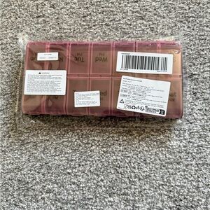 Weekly 7-Day Pink Pill Organizer Box
